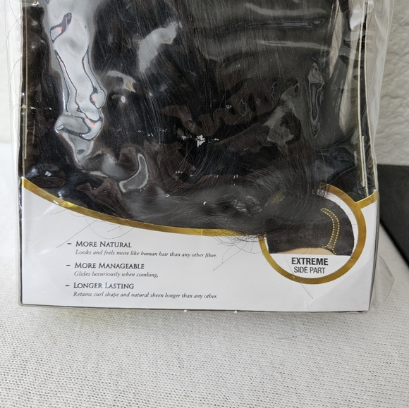 EQUAL WIG Ursula black color the luxury integration - Picture 4 of 4